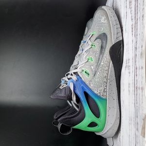 hyperrev shoes